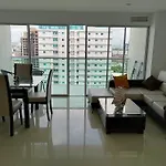 Lindo apartamento con excelente vista Bahía