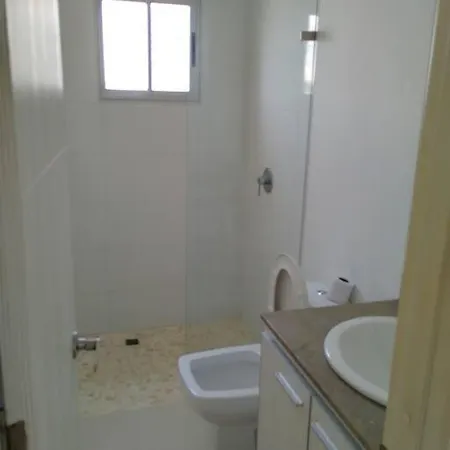 Apartamento Lindo Con Excelente Vista Bahia